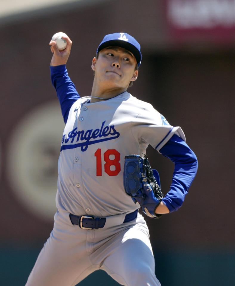 　ジャイアンツ戦に先発したドジャース・山本（共同）