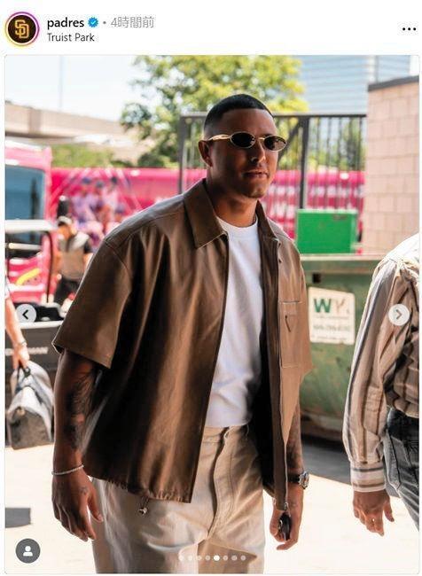 　球場入りするマチャド。パドレスのインスタグラム（ｐａｄｒｅｓ）より