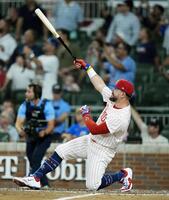 　同点で終えたオールスター戦に決着をつける本塁打競争が行われ、３本を放ちＭＶＰに輝いたフィリーズのシュワバー（共同）