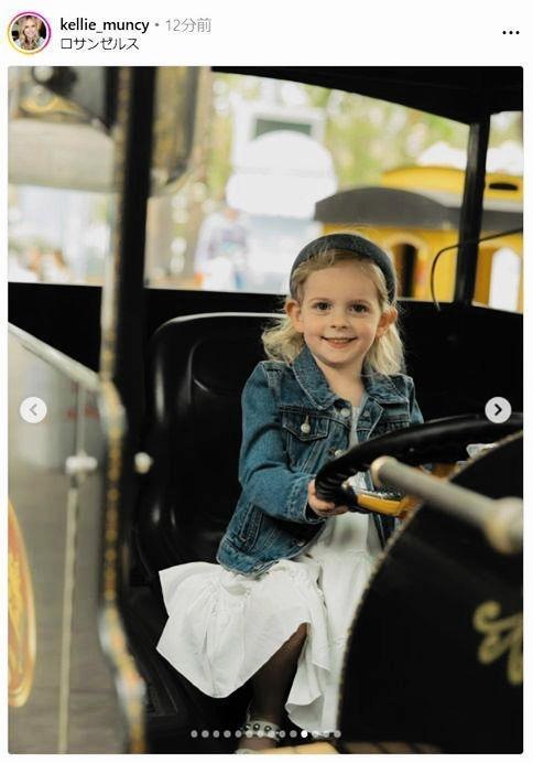 　ケリー・マンシーさんのインスタグラム（ｋｅｌｌｉｅ＿ｍｕｎｃｙ）より