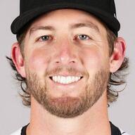 ヤンキース、通算１４０発ロッキーズ強打三塁手獲得　正式発表　有望２投手を放出　大谷のライバルの移籍は消滅