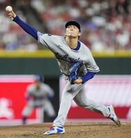 　レッズ戦に先発し、７回１失点で９勝目を挙げた山本（共同）