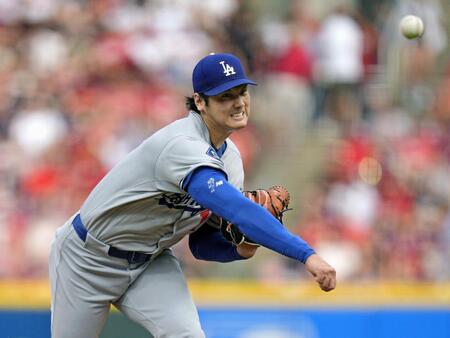 　レッズ戦に先発登板した大谷（共同）