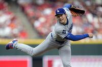 　レッズ戦に先発登板した大谷（共同）
