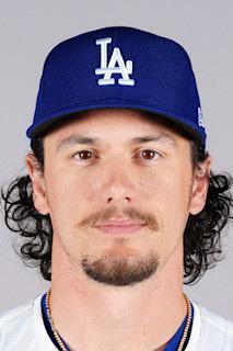 ドジャース、ツインズと１対１のトレードでアウトマン放出　救援右腕スチュワートが３度目の古巣復帰　正式発表