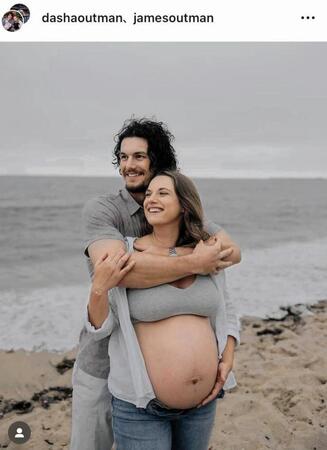 アウトマンの妻ダーシャさんのインスタグラム＠ｄａｓｈａｏｕｔｍａｎより