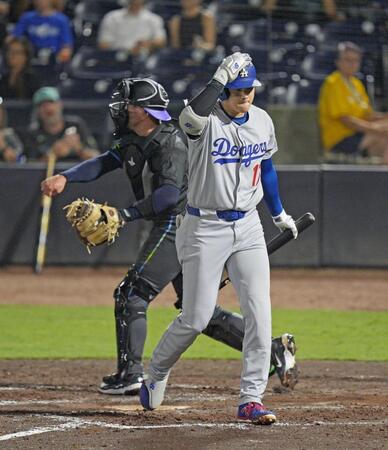 　レイズ戦の９回、空振り三振に倒れたドジャース・大谷（共同）