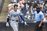 　三振に倒れ、厳しい表情の大谷（提供・Imagn/ロイター/アフロ）