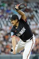 　アスレチックス戦に先発し、７回１失点で９勝目を挙げた菅野（共同）