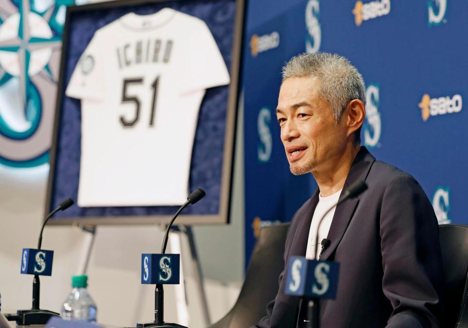 イチローさん「51」永久欠番セレモニー マリナーズ、銅像建立