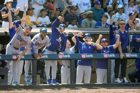 ドジャースとパドレスが同率首位　カブス、メッツは地区２位