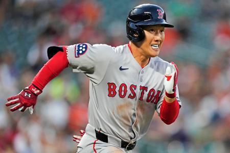 　オリオールズ戦の４回、一塁内野安打を放ったレッドソックス・吉田＝ボルティモア（ＡＰ＝共同）