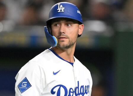 好守連発のドジャース外野陣を大谷翔平がハイタッチで称賛　コンフォートが、テオスカーがフェンス手前で好捕