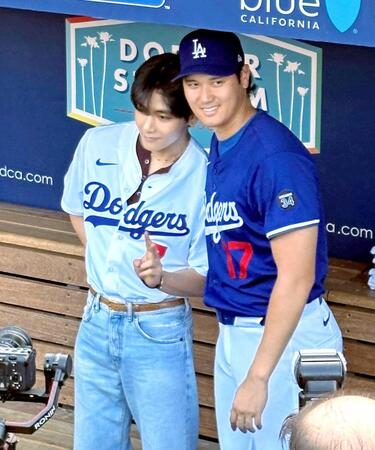 ドジャース・大谷翔平　無安打も完勝でＭ２９、単独首位再浮上　ＢＴＳ・Ｖが始球式で魅せた！日韓スーパースター競演