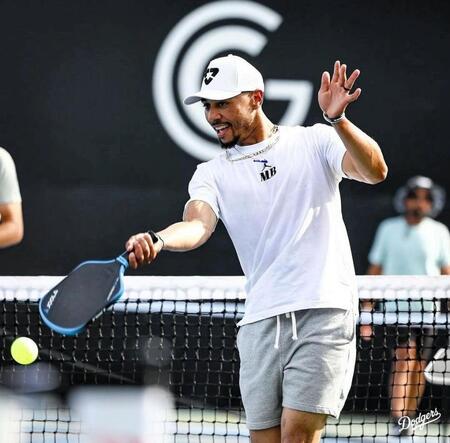 　ピックルボールを楽しむベッツ（ロサンゼルス・ドジャース提供）