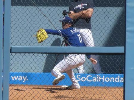 ロバーツ監督、佐々木朗希は「今年は学びの年」 今週マイナー“最終テスト”「支配的な投球に期待」 課題は「球速と制球の安定」
