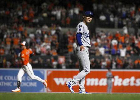 【写真】大谷翔平が山本由伸がぼう然　悪夢のサヨナラ負けにお通夜状態のドジャースベンチ