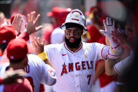 エンゼルスのアデルら週間ＭＶＰ　大リーグ