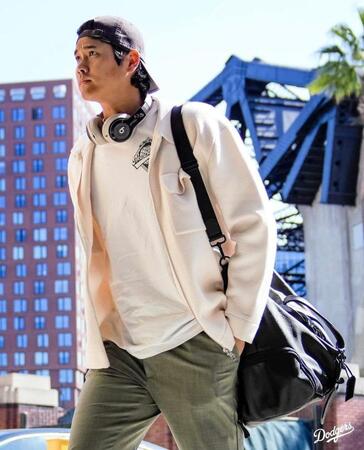 　球場入りする大谷（ロサンゼルス・ドジャース提供）