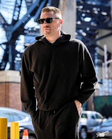 　球場入りするフリーマン（ロサンゼルス・ドジャース提供）