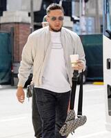 　球場入りするロハス（ロサンゼルス・ドジャース提供）