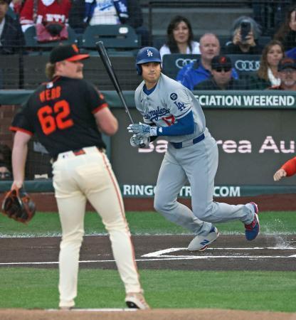 菅野、６回１失点で勝敗付かず　大谷は１番、小笠原１失点