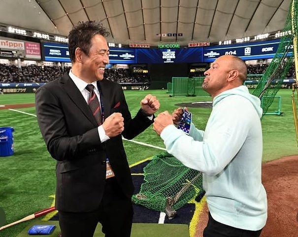 　黒田博樹氏（左）とビクトリノ氏（ジョン・スーフー／ドジャース提供）