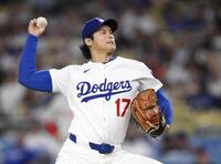 　フィリーズ戦に先発登板したドジャース・大谷（共同）