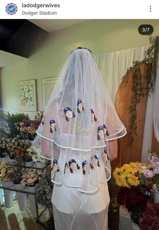 　グラスノーの婚約者・メーガンさん。ドジャーワイブスのインスタグラム（ｌａｄｏｄｇｅｒｗｉｖｅｓ）より