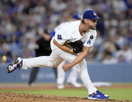 　先発したカーショー（共同）