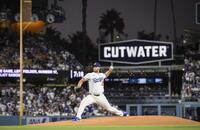 　先発したカーショー（共同）