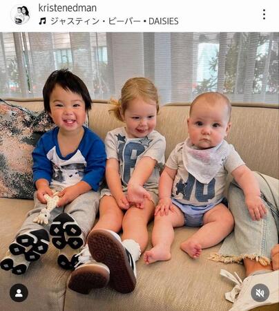 　左からイーライ君、シャーロットちゃん、レイトンちゃん。クリステン・エドマンさんのインスタグラム（ｋｒｉｓｔｅｎｅｄｍａｎ）より