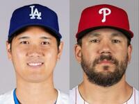 　ドジャース・大谷翔平（左）とフィリーズのカイル・シュワバー