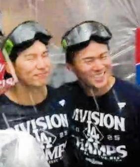 【動画】絶叫シャンパンファイト!大谷翔平と山本由伸が容赦なくシャワーかけ合って笑顔止まらない!