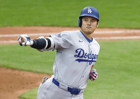 ロバーツ監督「彼はＰＳモードに入っている」　自己新５５号の大谷称賛　９月好調「今の彼には何か違う雰囲気がある」