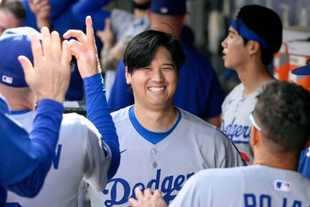 大谷、最終打席まで熾烈な争い　打者専念の昨季上回る５５発