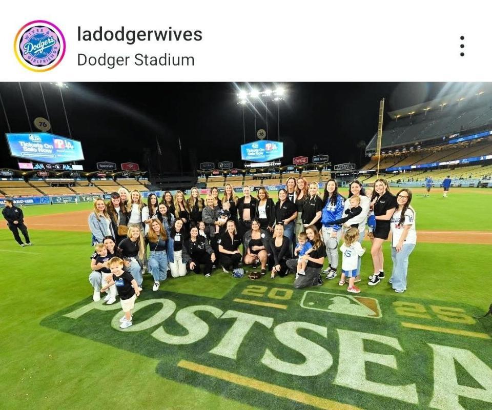 ドジャーワイブスのインスタグラム（ｌａｄｏｄｇｅｒｗｉｖｅｓ）から