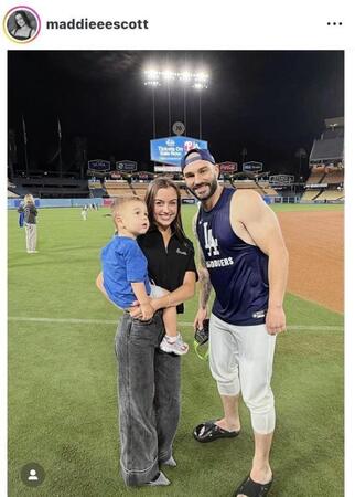 スコットの妻、マディーさんのインスタグラム（＠ｍａｄｄｉｅｅｅｓｃｏｔｔ）から