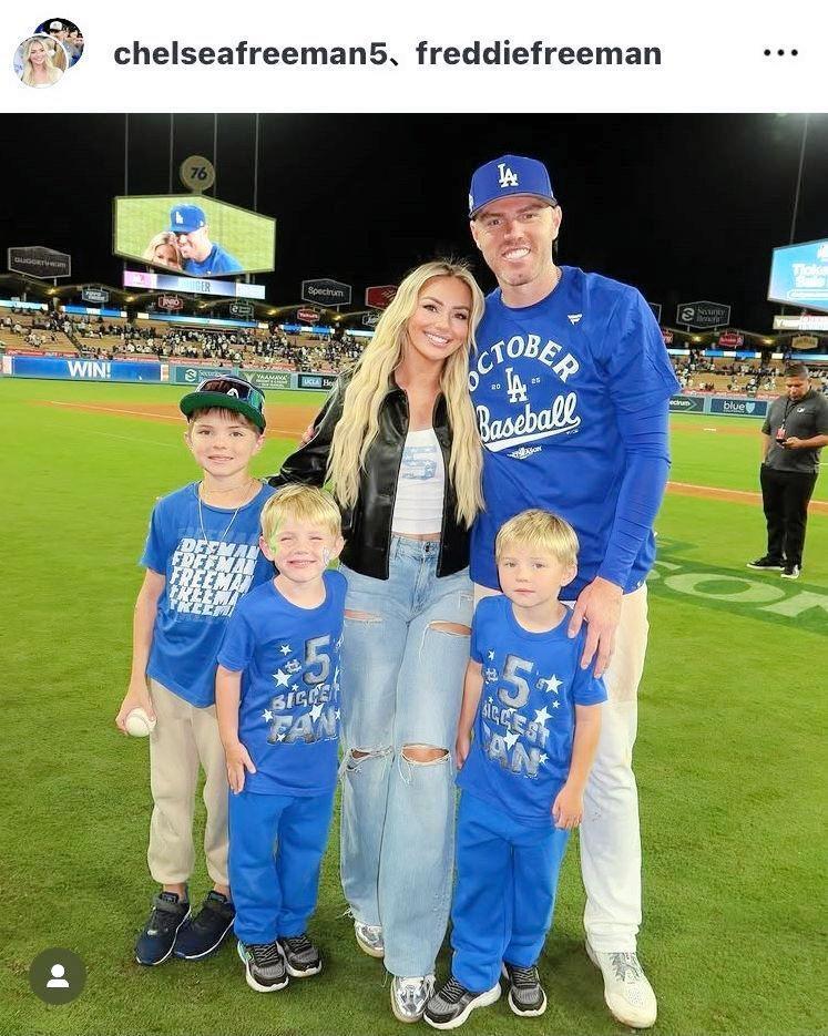 フリーマンのインスタグラム（＠ｆｒｅｄｄｉｅｆｒｅｅｍａｎ）から