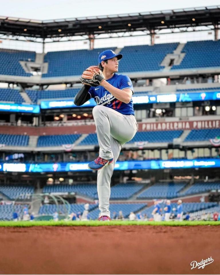 　キャッチボールで調整する大谷（ロサンゼルス・ドジャース提供）