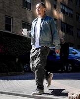 　球場入りするエドマン（ロサンゼルス・ドジャース提供）