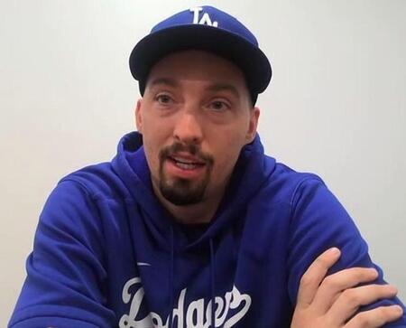 　登板前日にオンライン取材に応じたスネル（スクリーンショット）