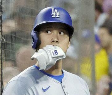 【動画】大谷翔平　また見逃し三振　ストライク判定に左手で違う違うとアピール？