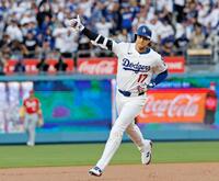 　ロバーツ監督も信頼を寄せる大谷（共同）