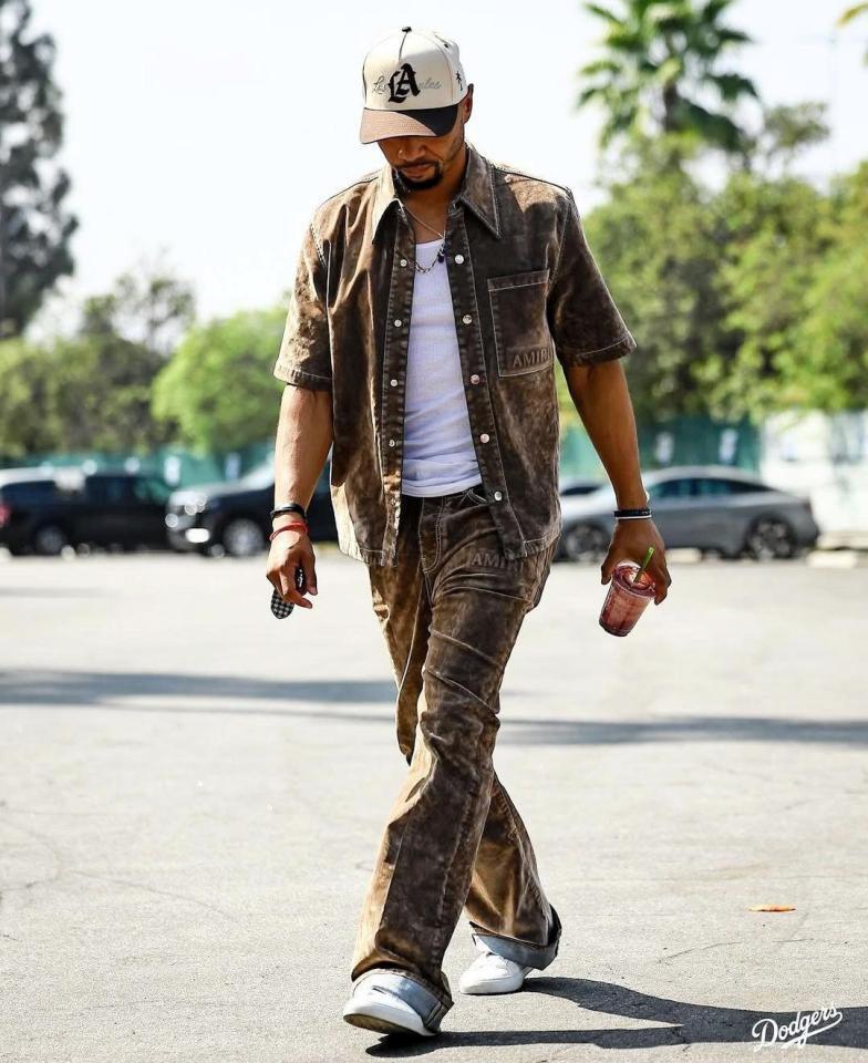 　球場入りするベッツ（ロサンゼルス・ドジャース提供）