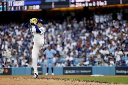 　フィリーズ戦の８回から登板したドジャース・佐々木（共同）