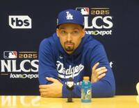 第１戦の先発が決まったスネル（撮影・小林信行）