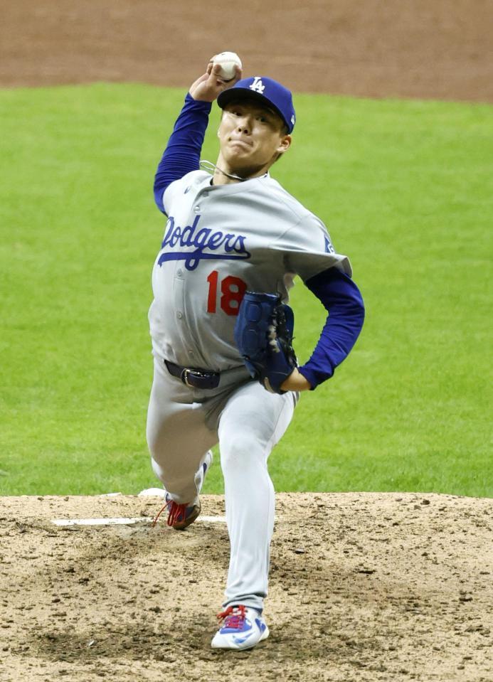 　ブルワーズ戦に先発し、３安打１失点で完投勝利を挙げたドジャース・山本（共同）
