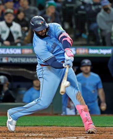 大リーグ、ブルージェイズが大勝　ア・リーグ優勝決定シリーズ