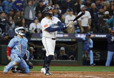 マリナーズ　２戦連続の逆転負け　本拠地でまさか…地元ファンからため息